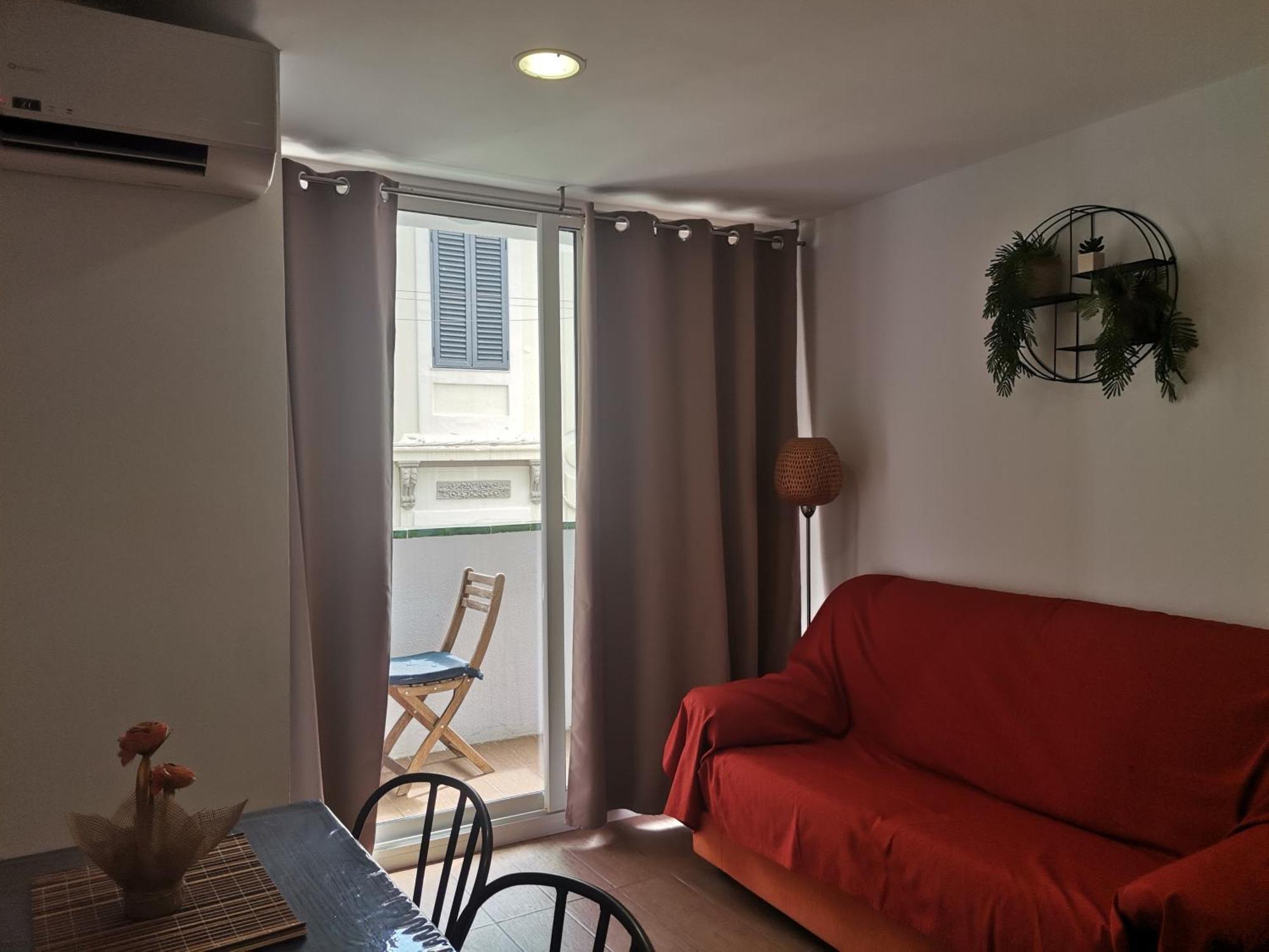 Apartamento Centrico En Calella Ngoại thất bức ảnh