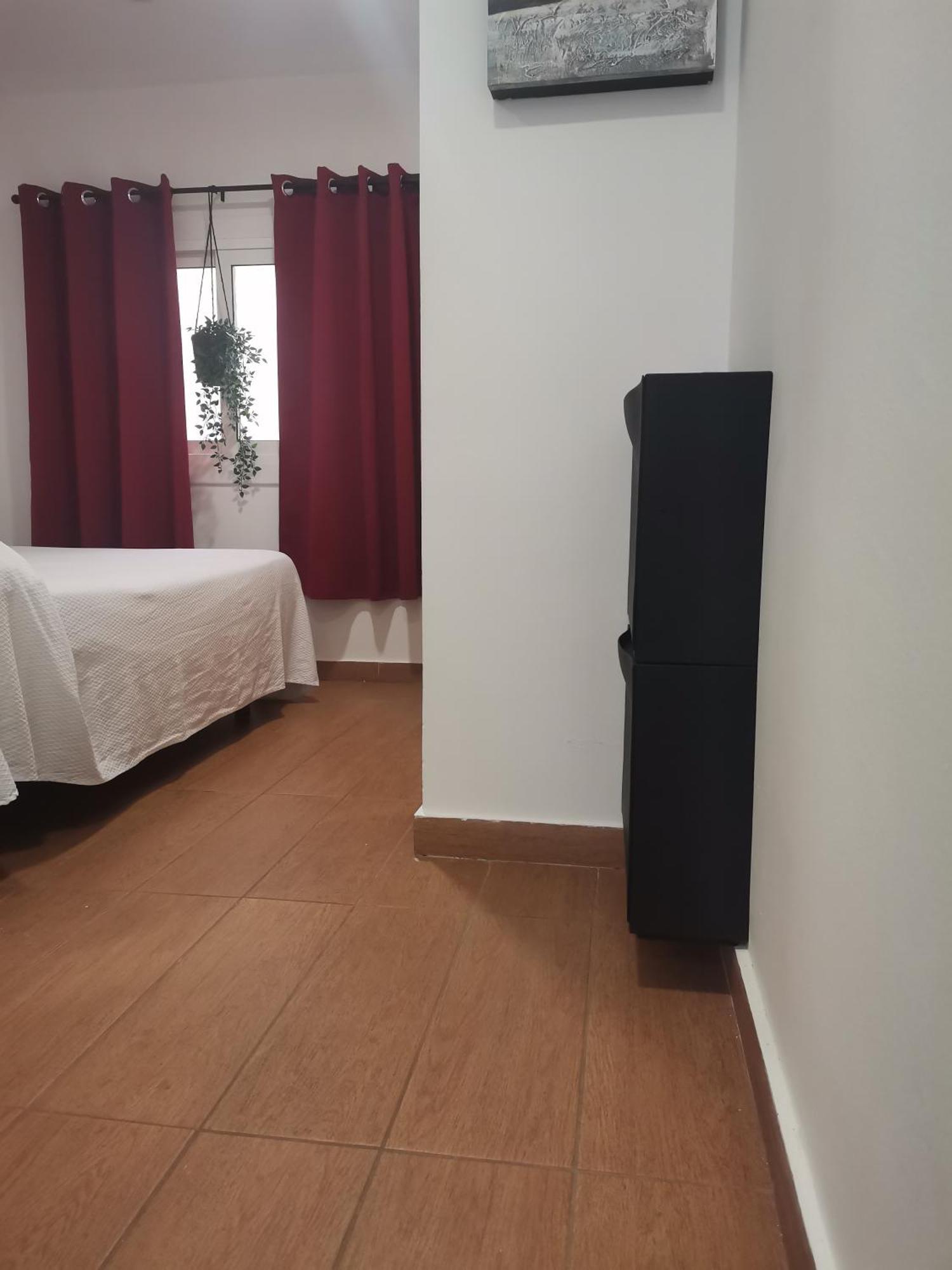 Apartamento Centrico En Calella Ngoại thất bức ảnh